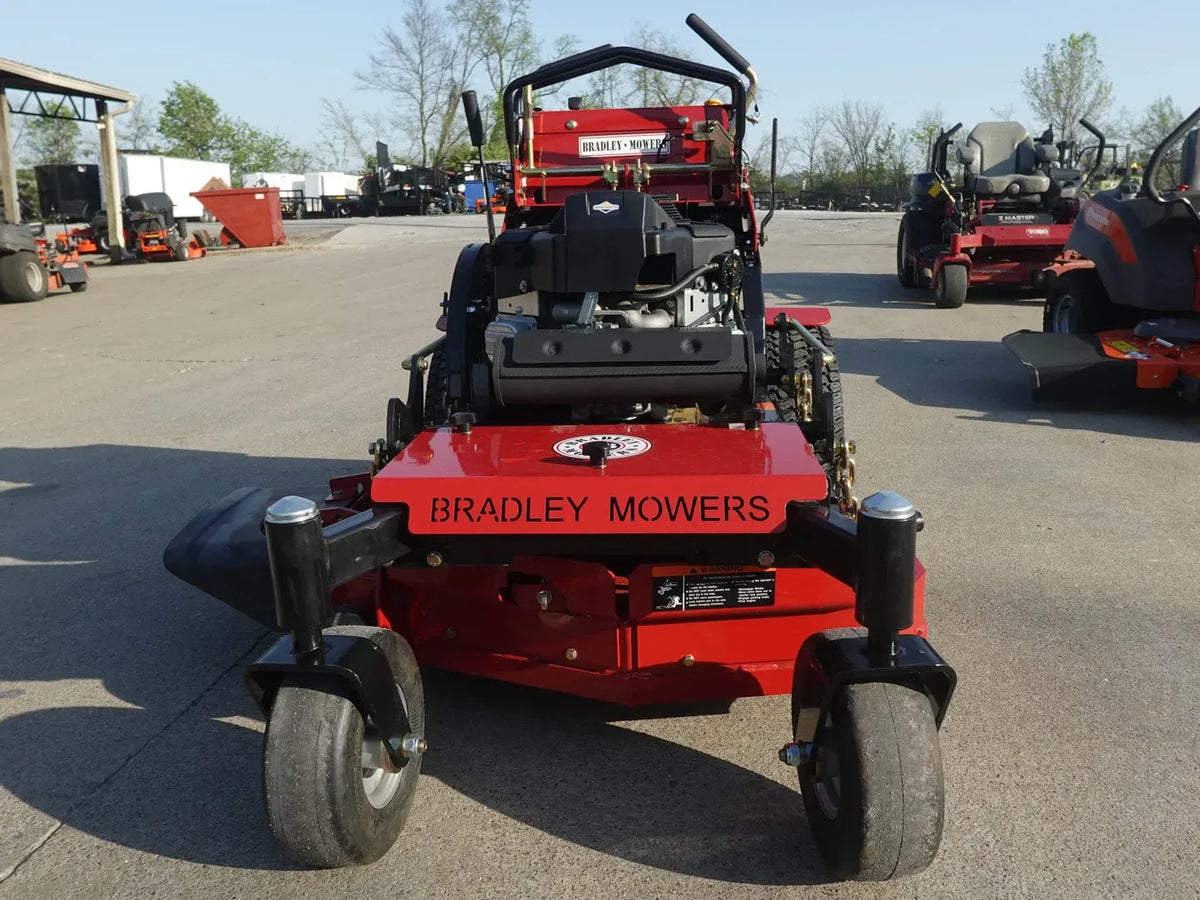 Bradley 36″ Stand-On Mower with 25HP Briggs Commercial Engine 071924-BRAD-4