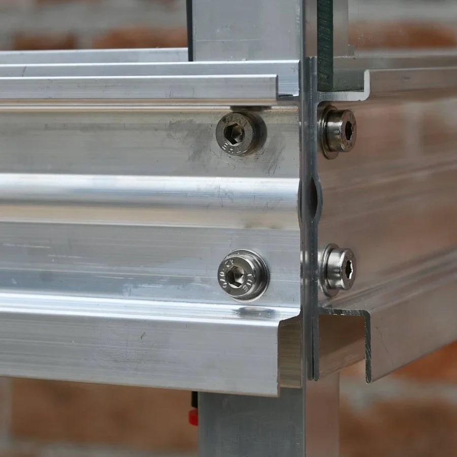 City Max Growhouse (Colour Coating: Frame & Shelves Cotswold Green)